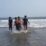 Dua Pelajar Tewas Terseret Ombak di Pantai Kapitol Sukabumi, Tim Gabungan Evakuasi Korban dalam Hitungan Menit